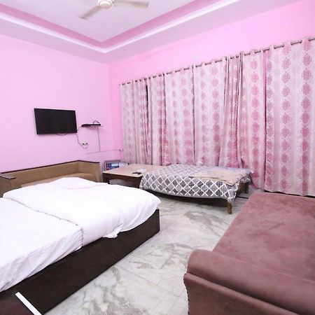 The Karnal Resort エクステリア 写真