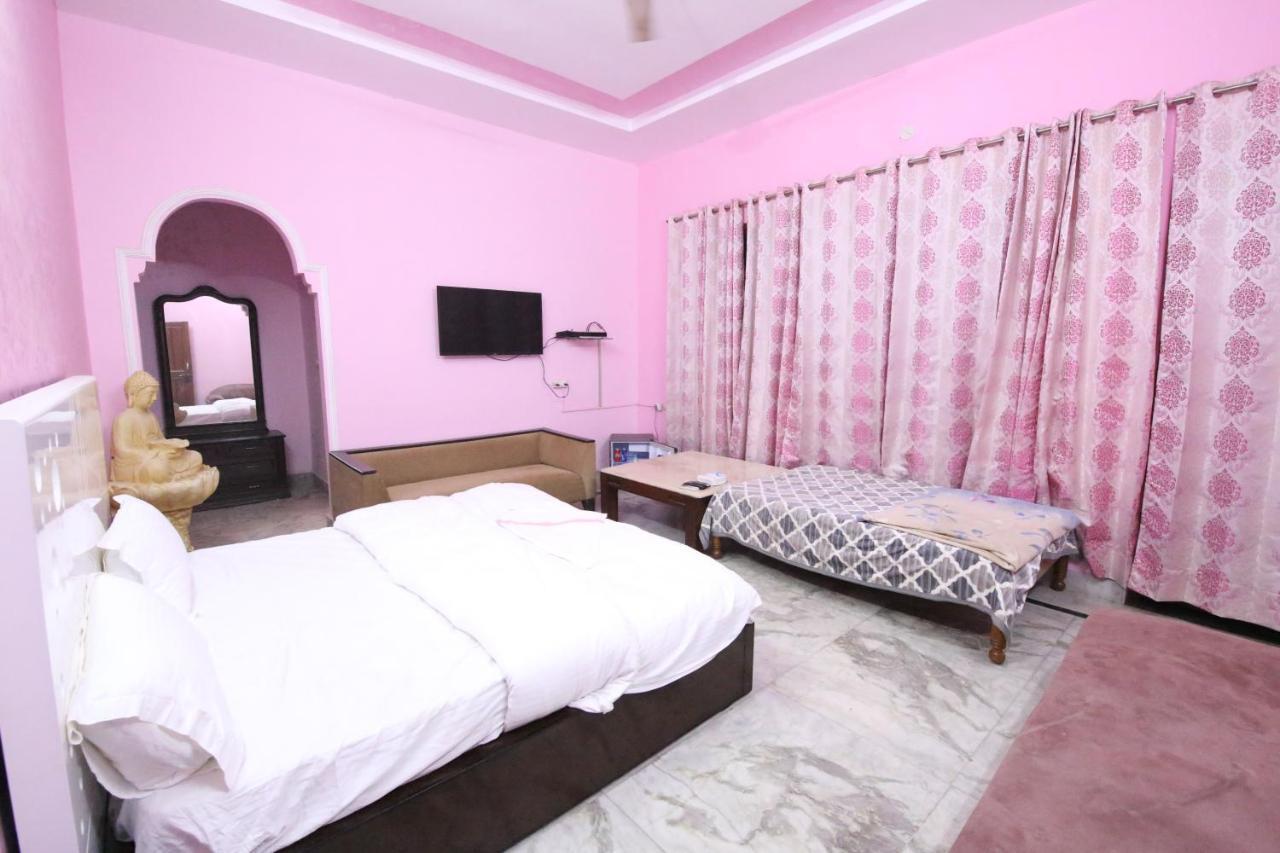 The Karnal Resort エクステリア 写真